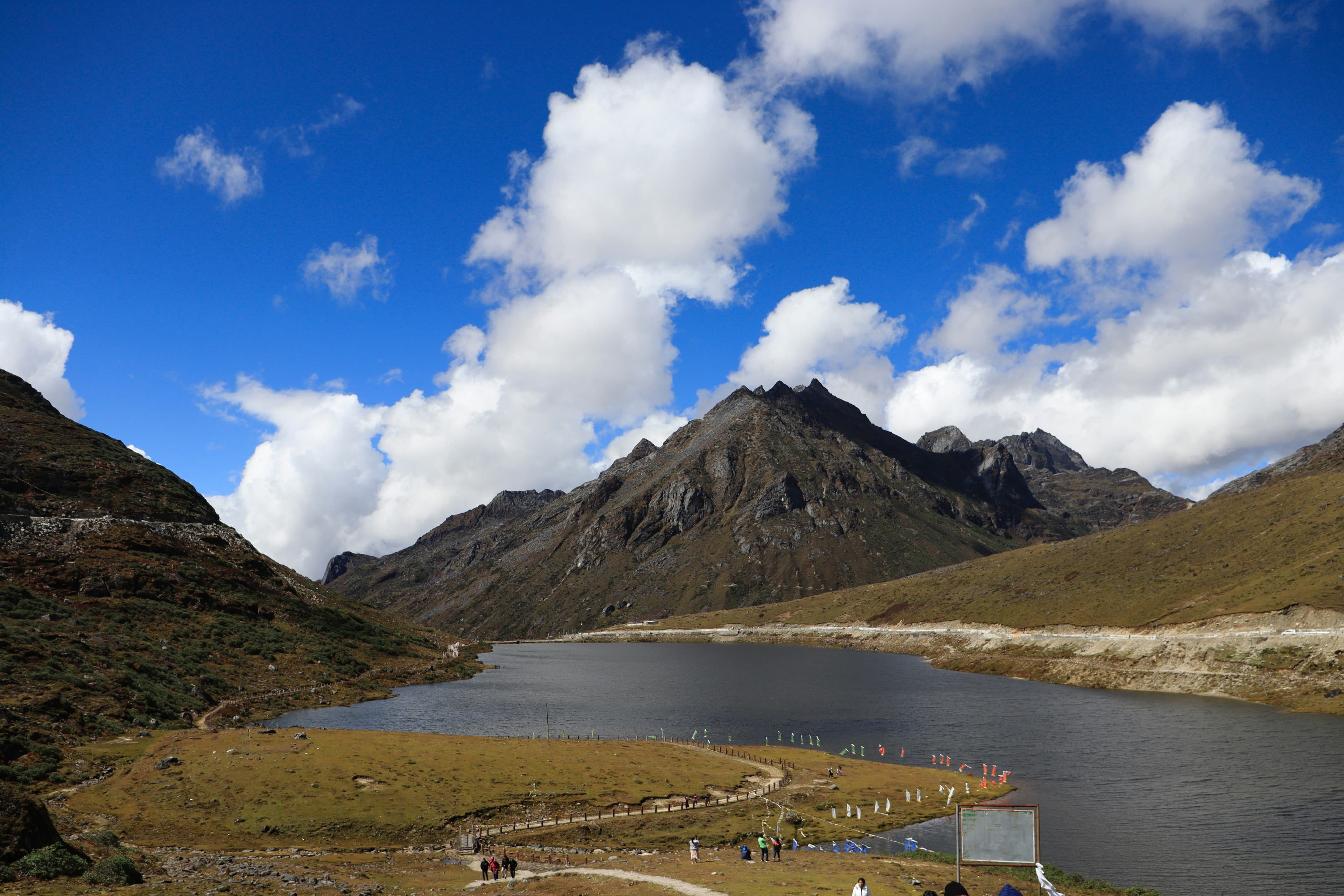 Offbeat Arunachal for Friends: Dong Sunrise, Mayodia Snow & Siang Thrill – 10D/9N slide 3