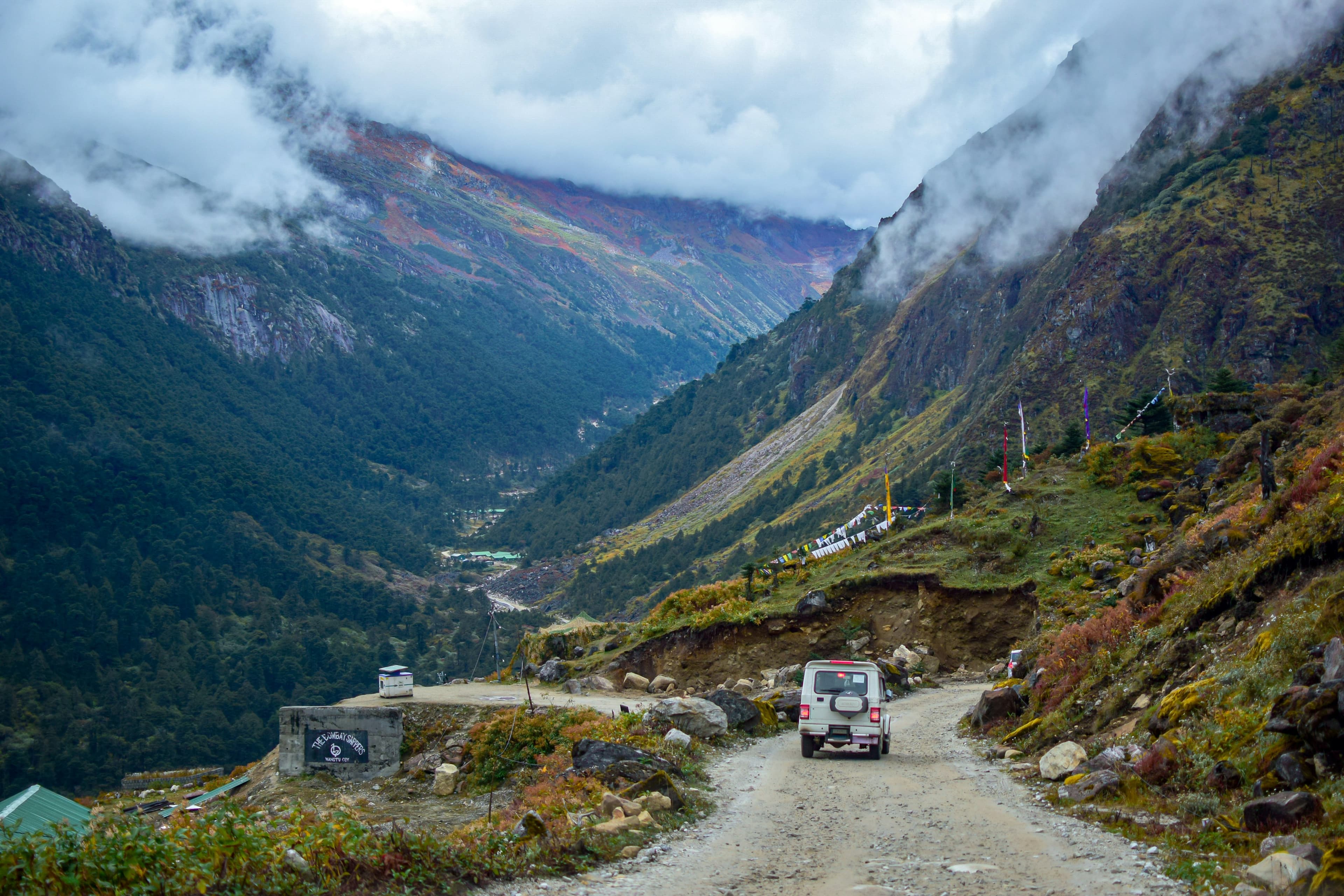 Offbeat Arunachal for Friends: Dong Sunrise, Mayodia Snow & Siang Thrill – 10D/9N slide 4