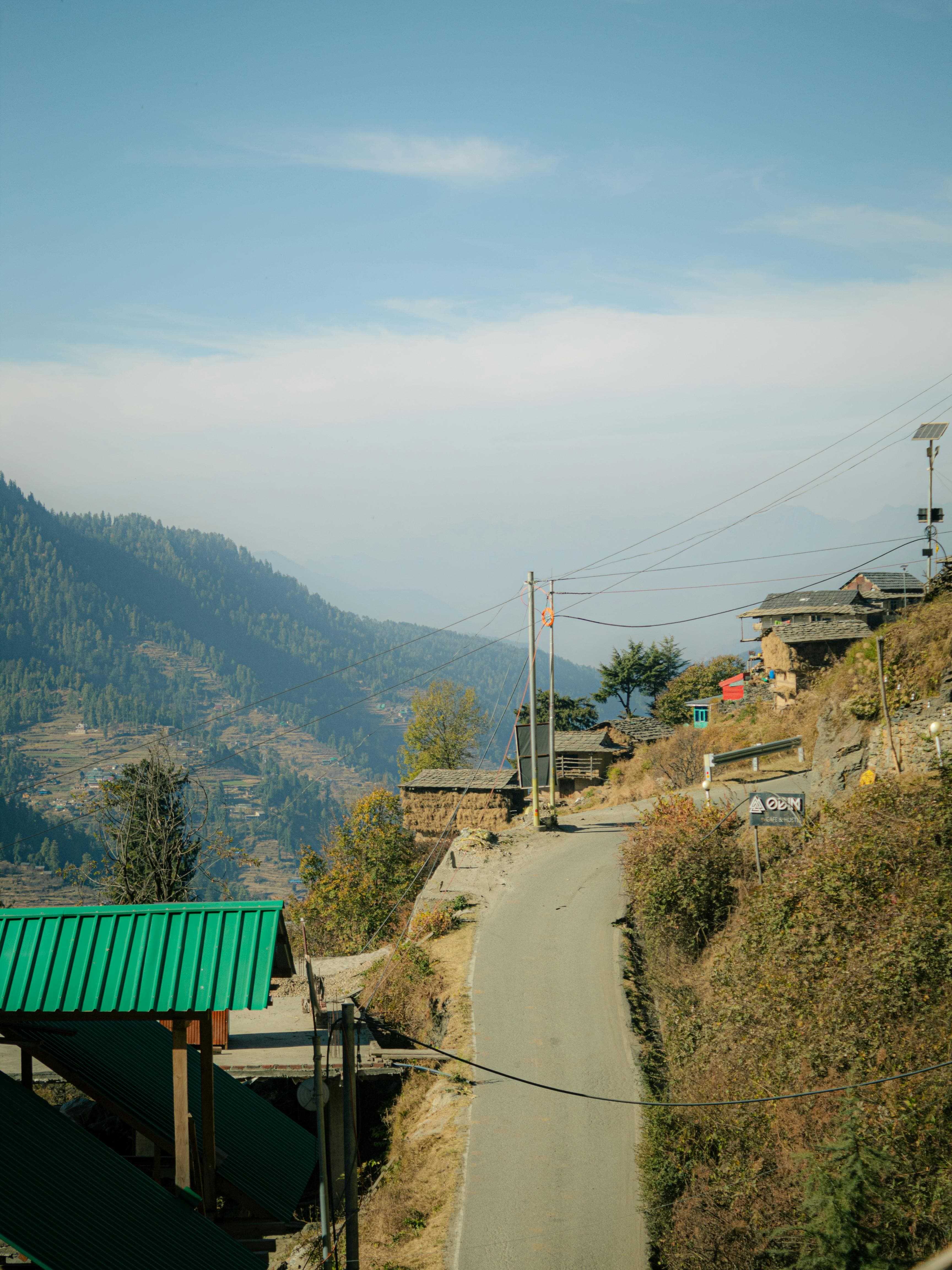 Scenic Drive to Manali
