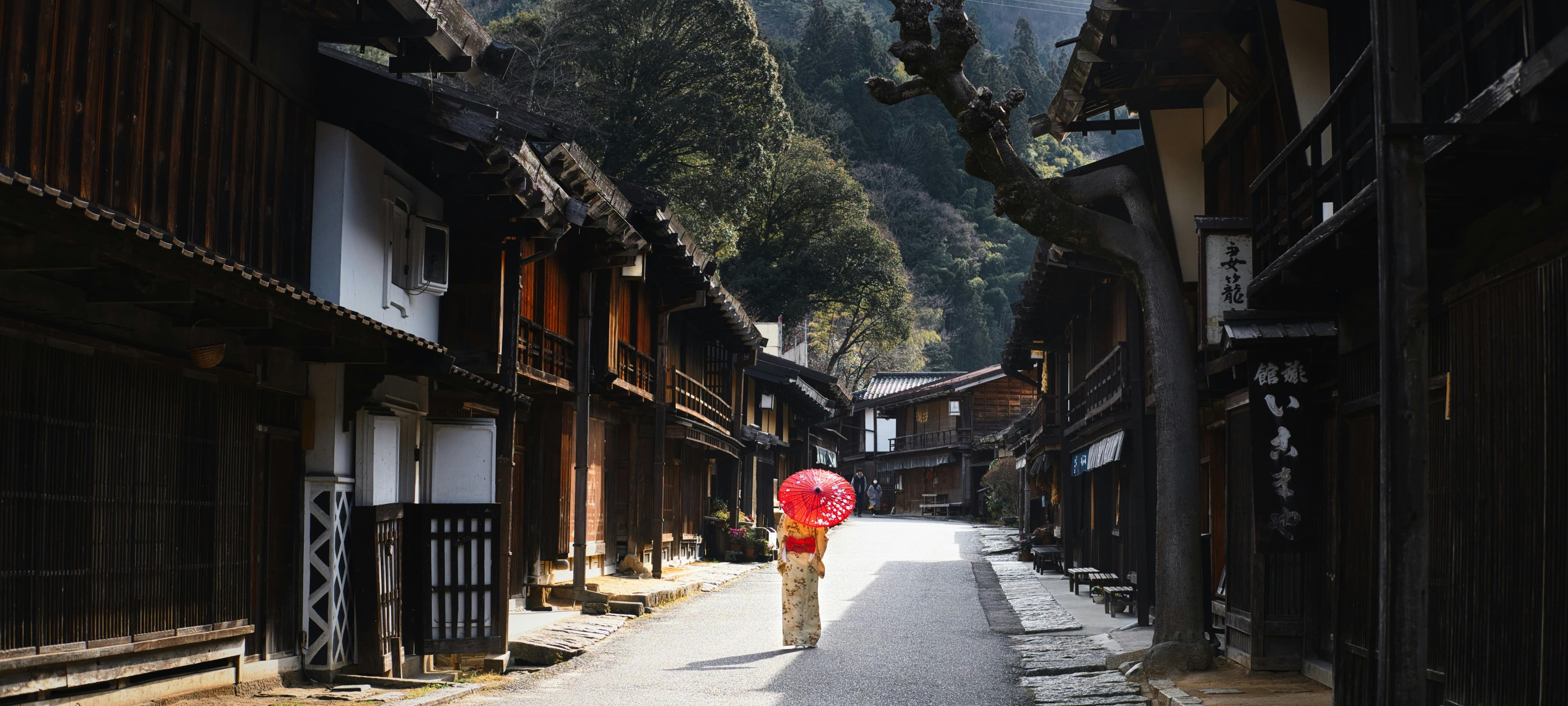 Japan Cherry Blossom Itinerary (Kids Friendly) slide 4