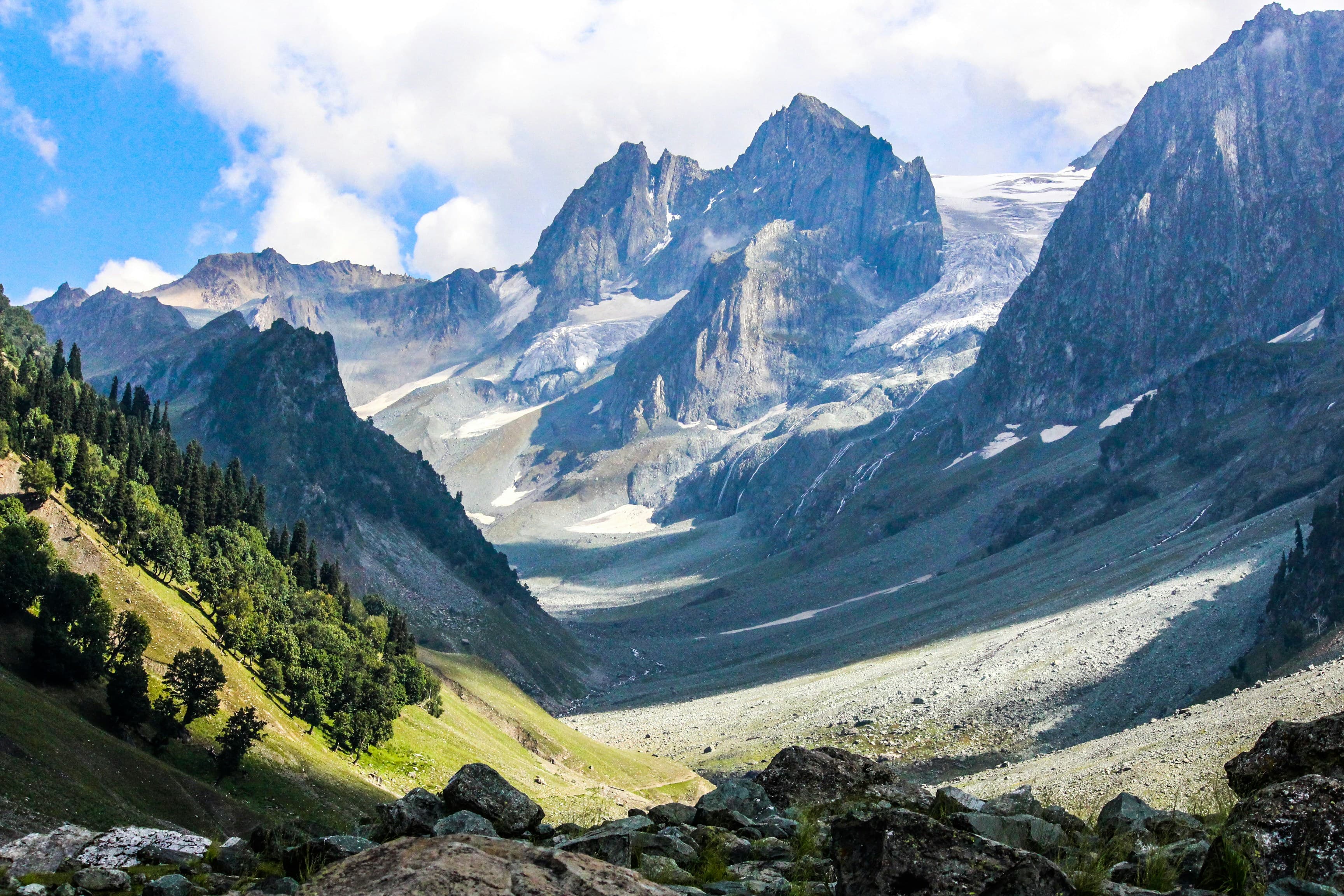 Day Trip to Sonamarg – The Meadow of Gold