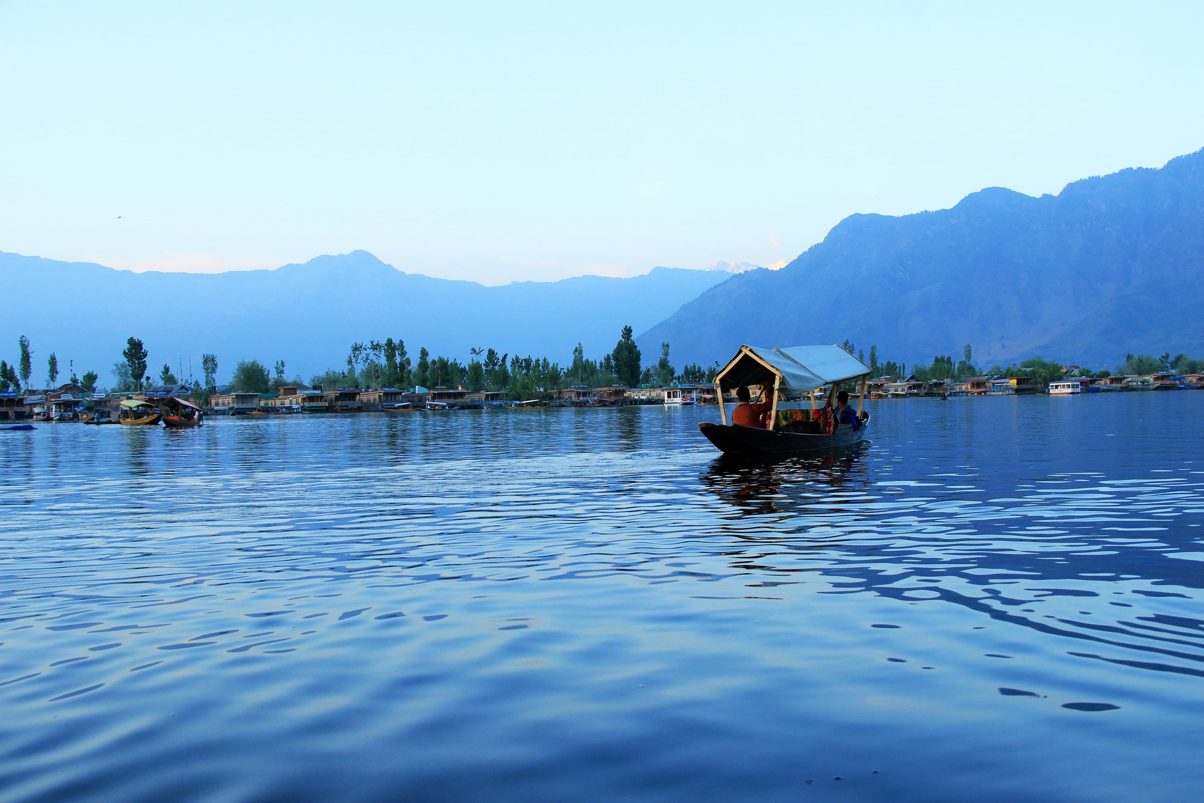 Arrival in Srinagar – Royal Welcome