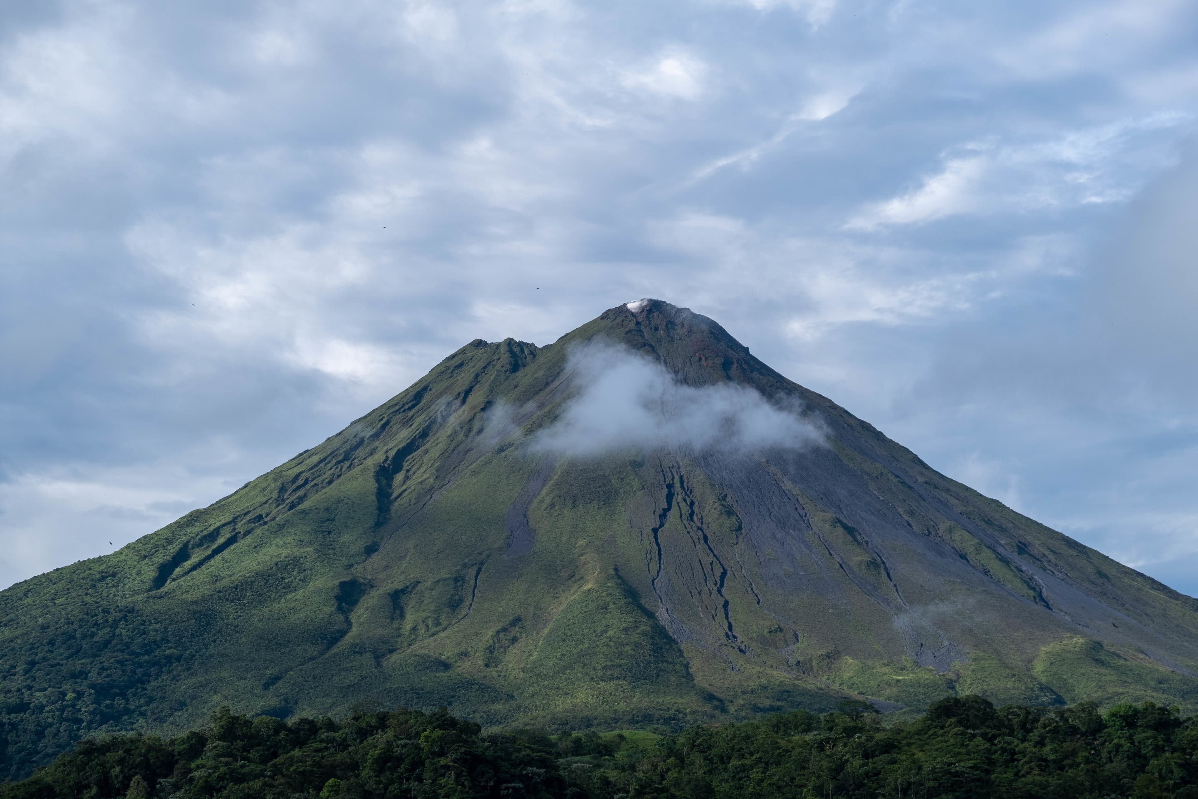 South Tour - Volcanoes & Waterfalls