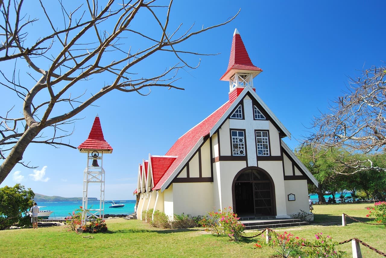 Explore Southern Wilds - Chamarel & Beyond