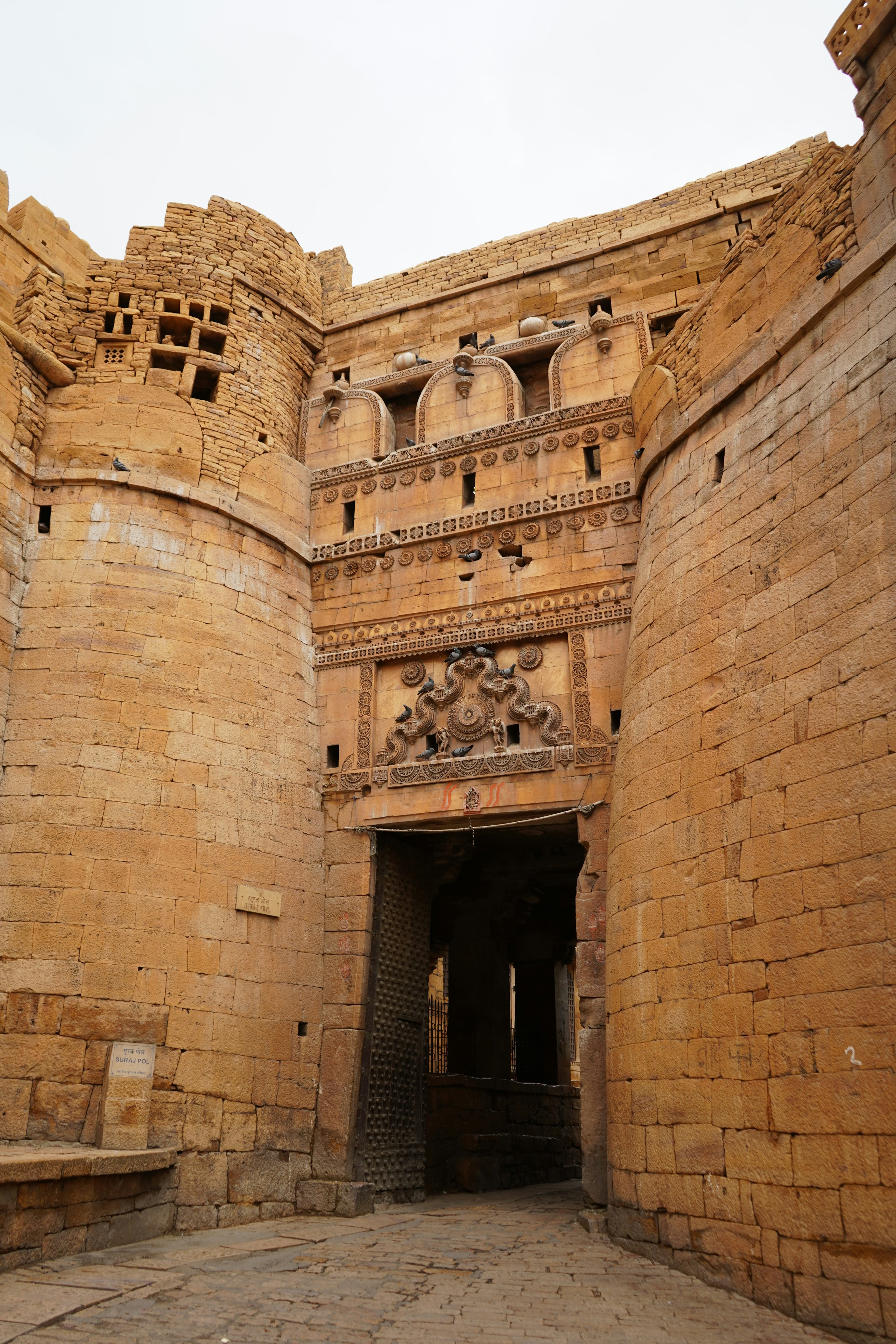 Explore Jaisalmer Fort
