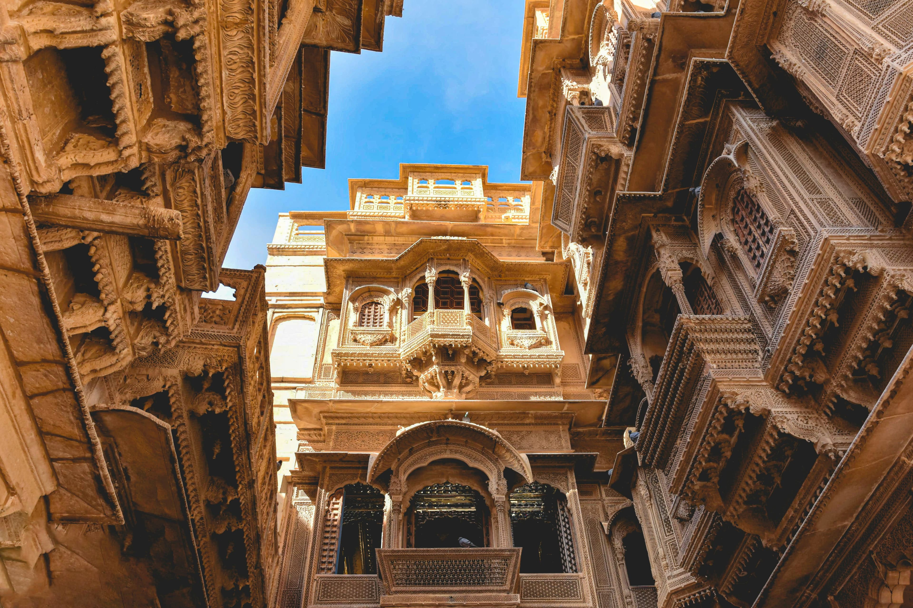 Jodhpur → Jaisalmer – Desert Glamping