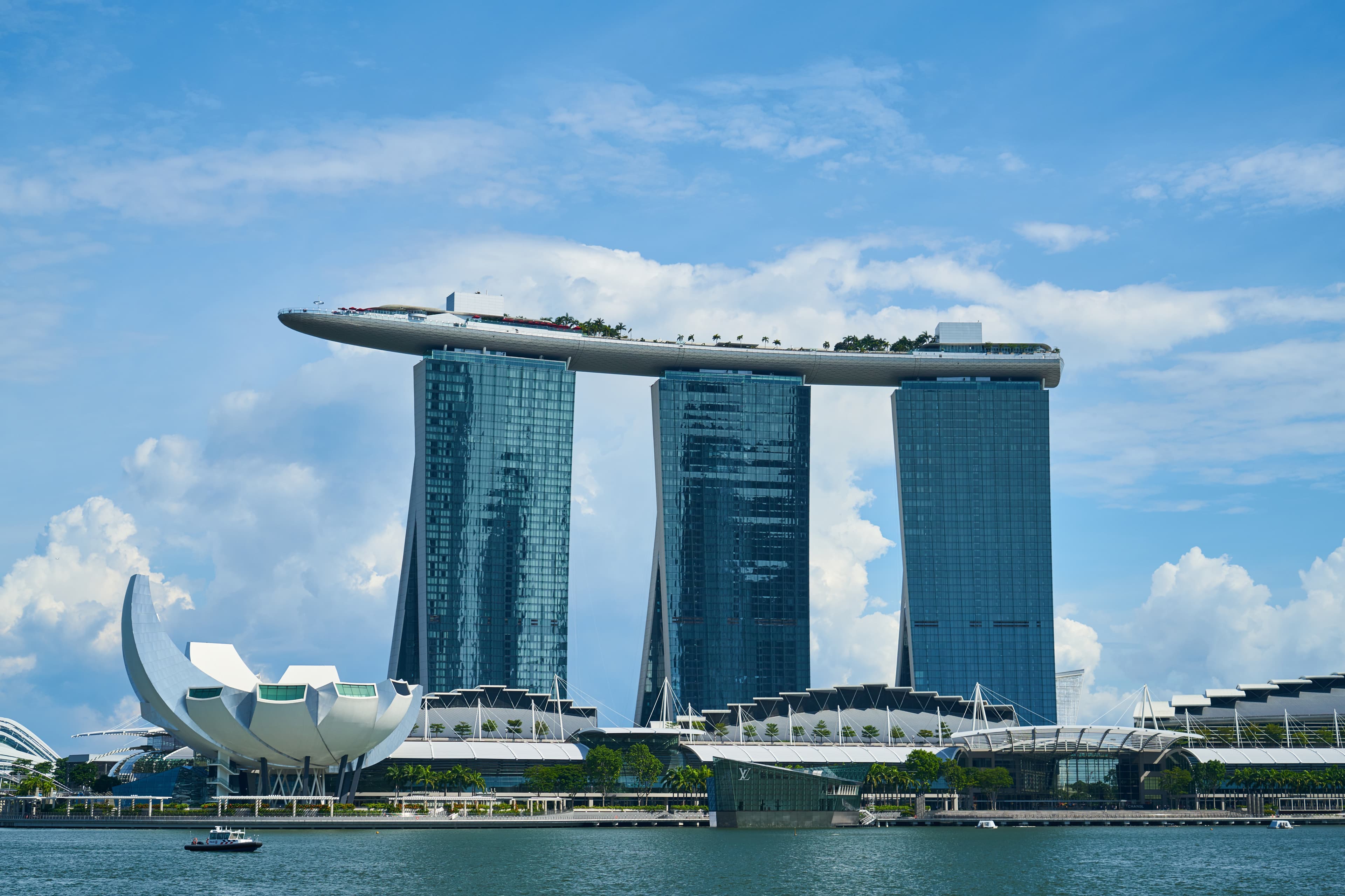 Arrival & Marina Bay Romance
