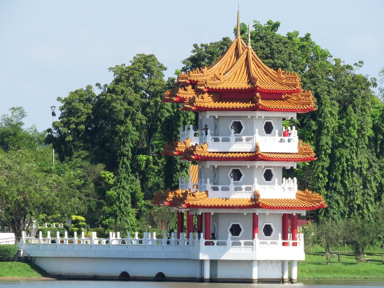 Heritage, Culture & Sky-high Views