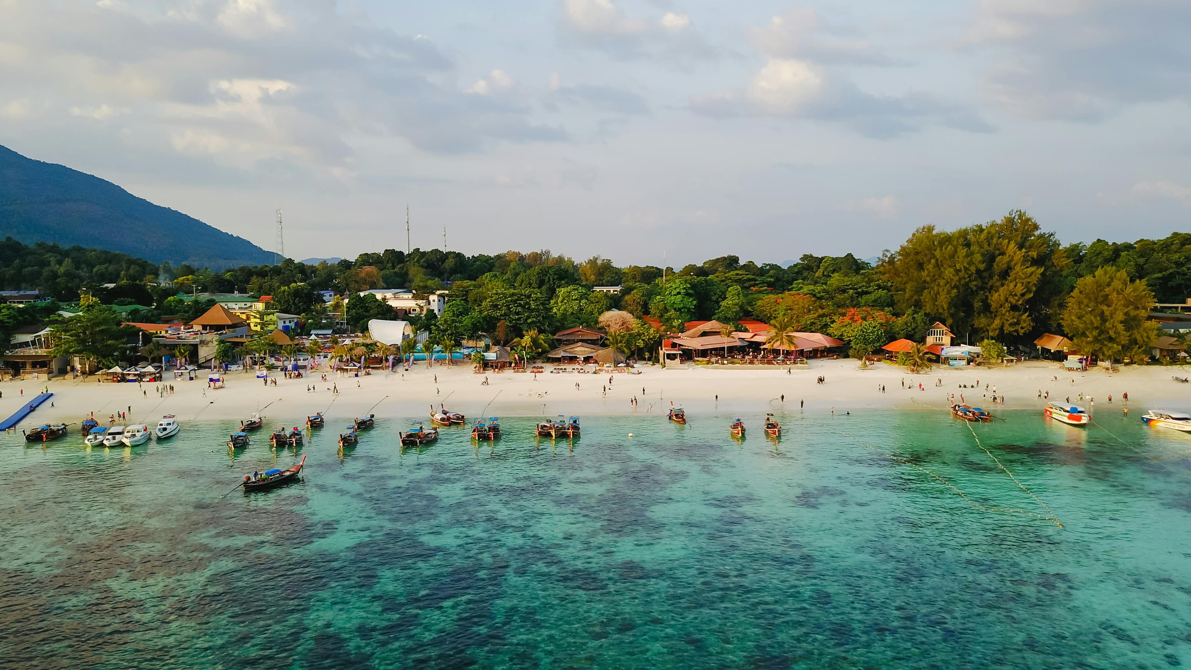 Arrival & Phuket Nightlife Intro