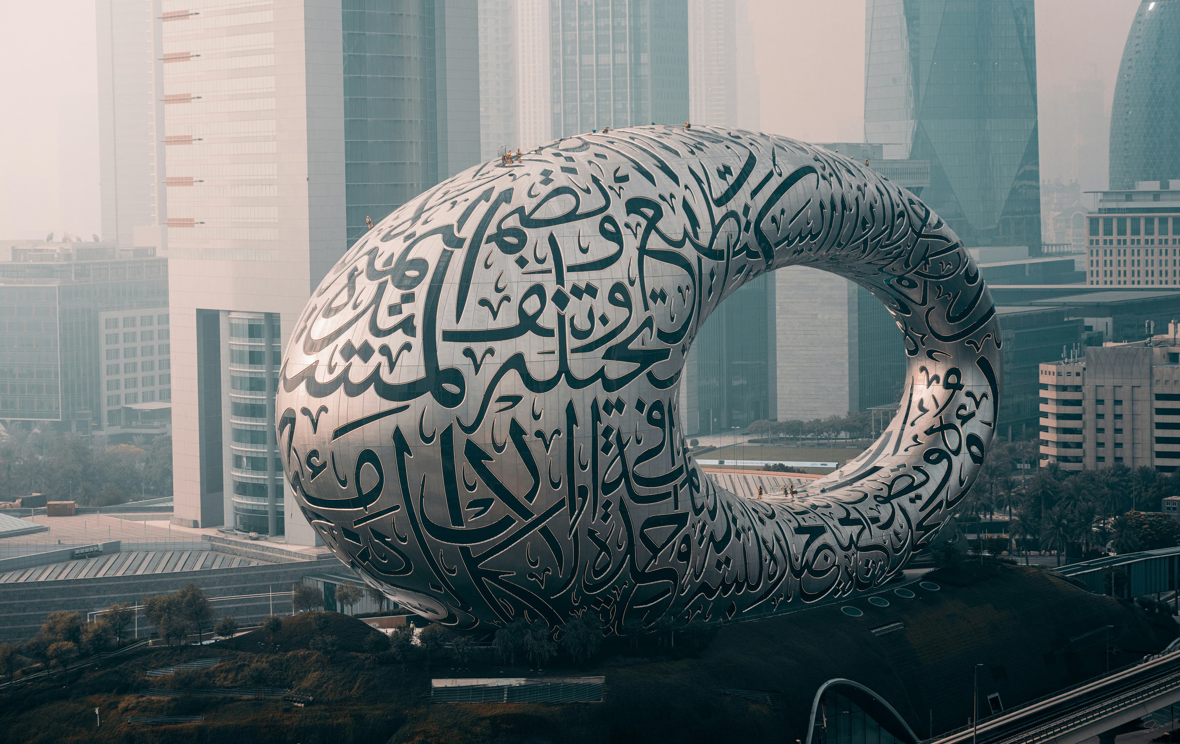 Family Highlights Tour – Abu Dhabi & Dubai slide 1
