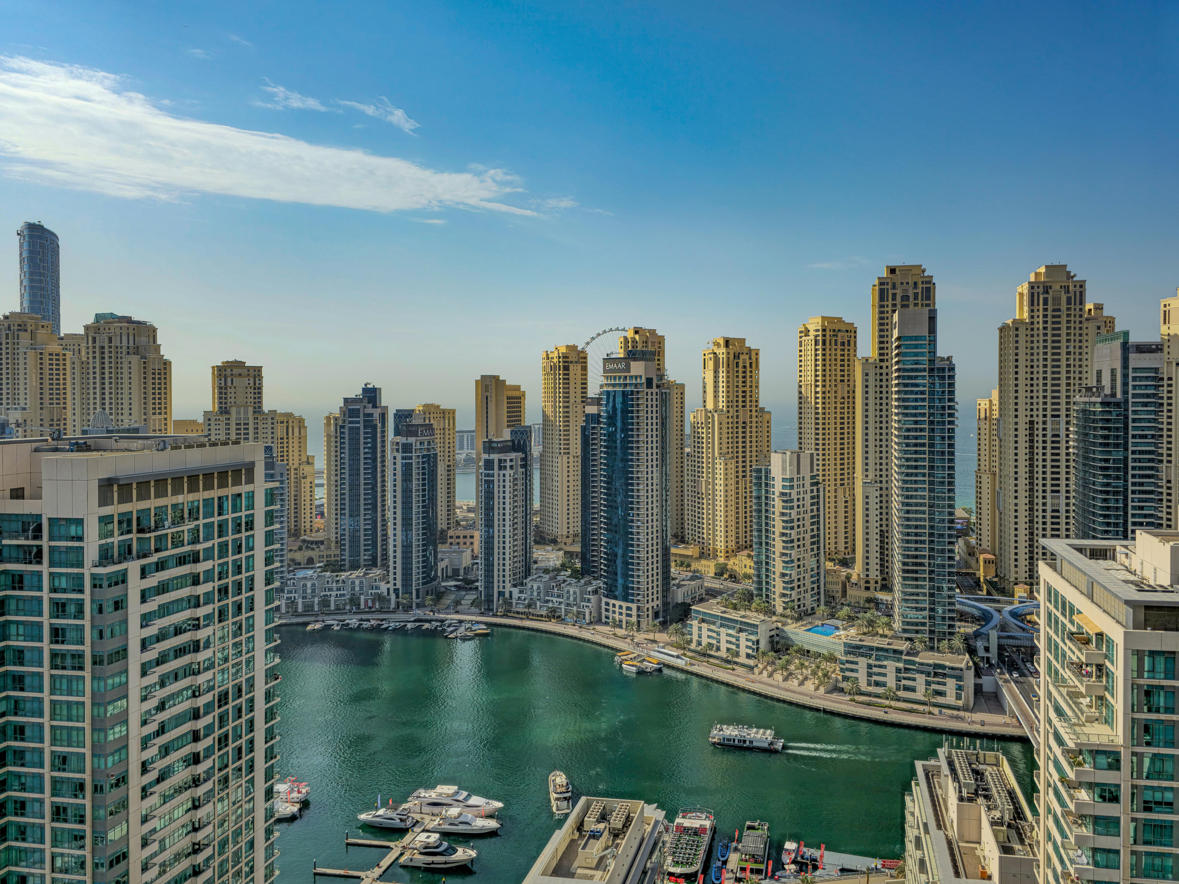 Family Highlights Tour – Abu Dhabi & Dubai