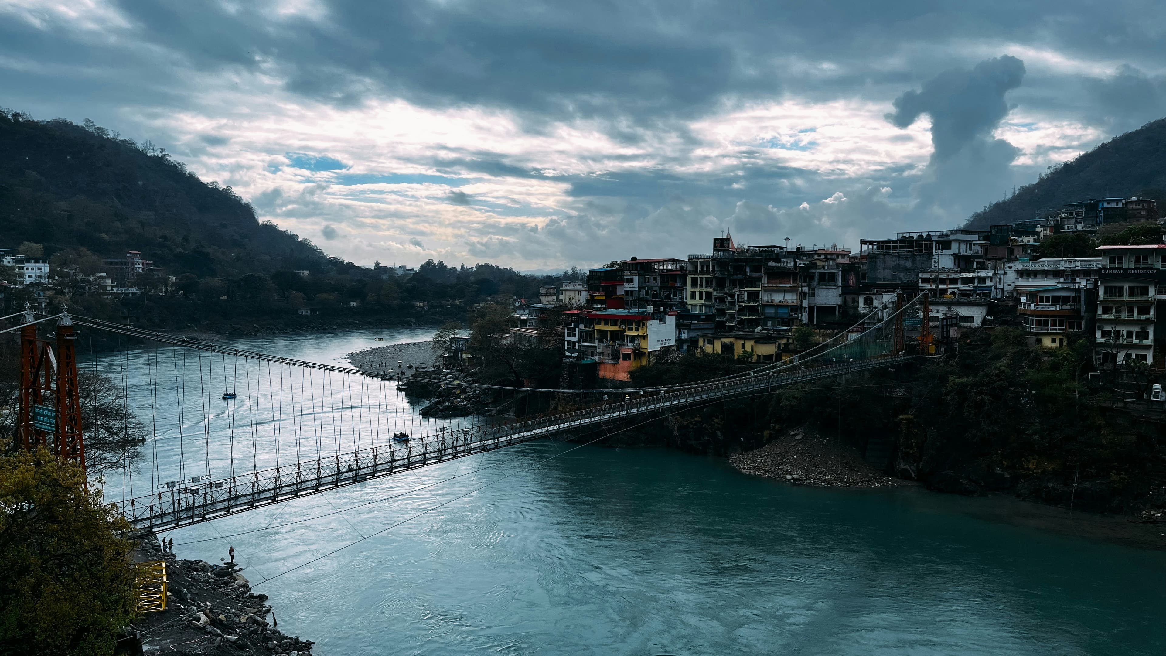 Scenic Drive to Rishikesh via Song River