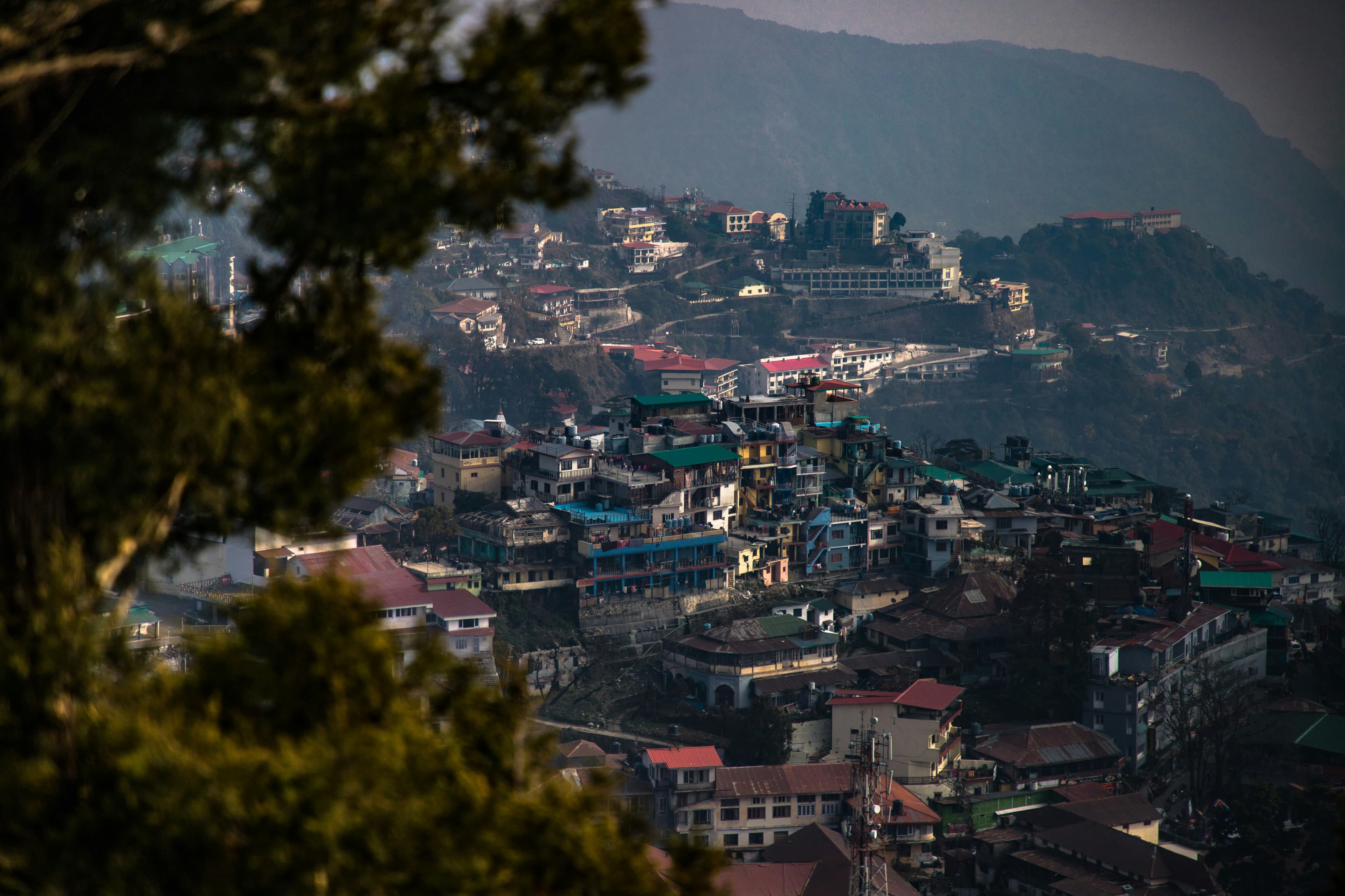 Luxury Honeymoon Escape – Mussoorie, Dhanaulti & Corbett slide 4