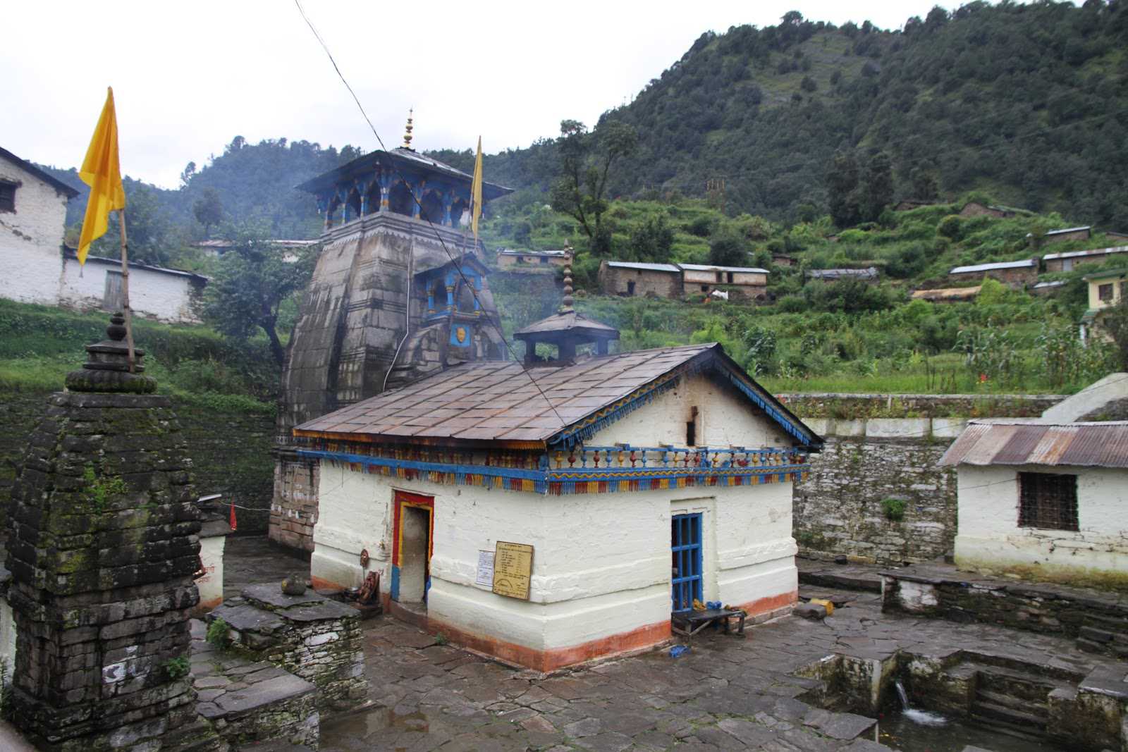 Kalpeshwar Temple Trek